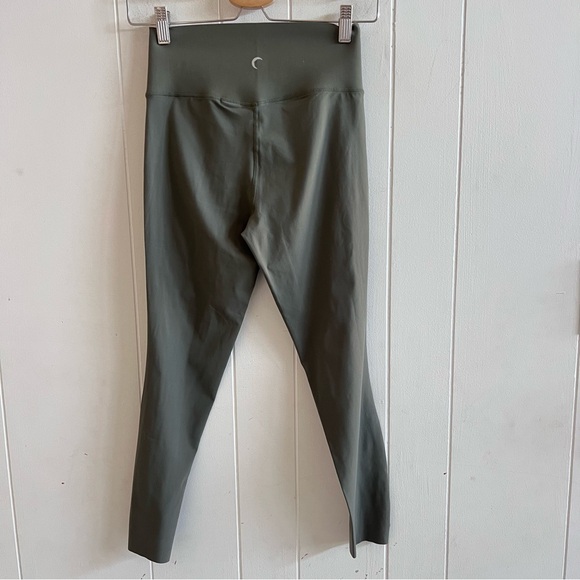 NWT Zyia Sage Crossover Edge 7/8 leggings - Picture 4 of 11